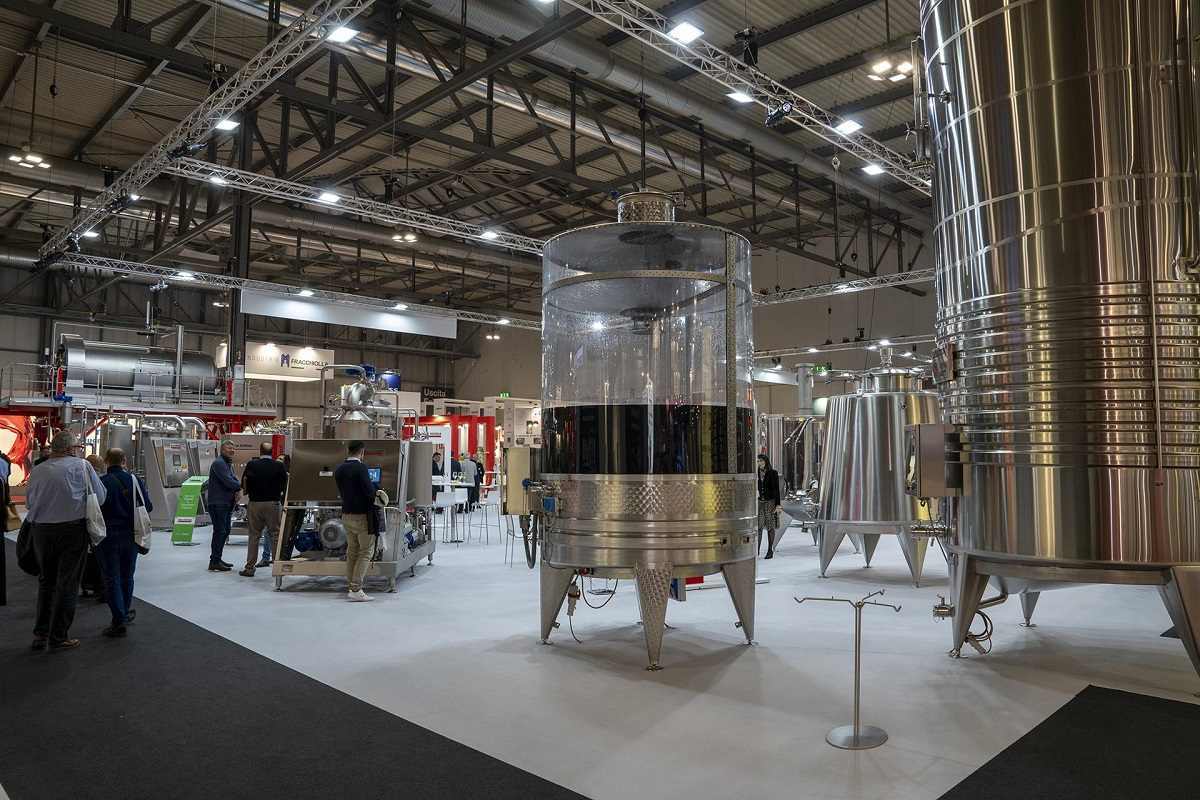 Con novità e innovazioni su prodotti e processi per l’enologia, i liquid food, l’olio, la birra e gli spiriti, Simei accende i riflettori sulla tecnologia applicata alla filiera vitivinicola e all’industria beverage