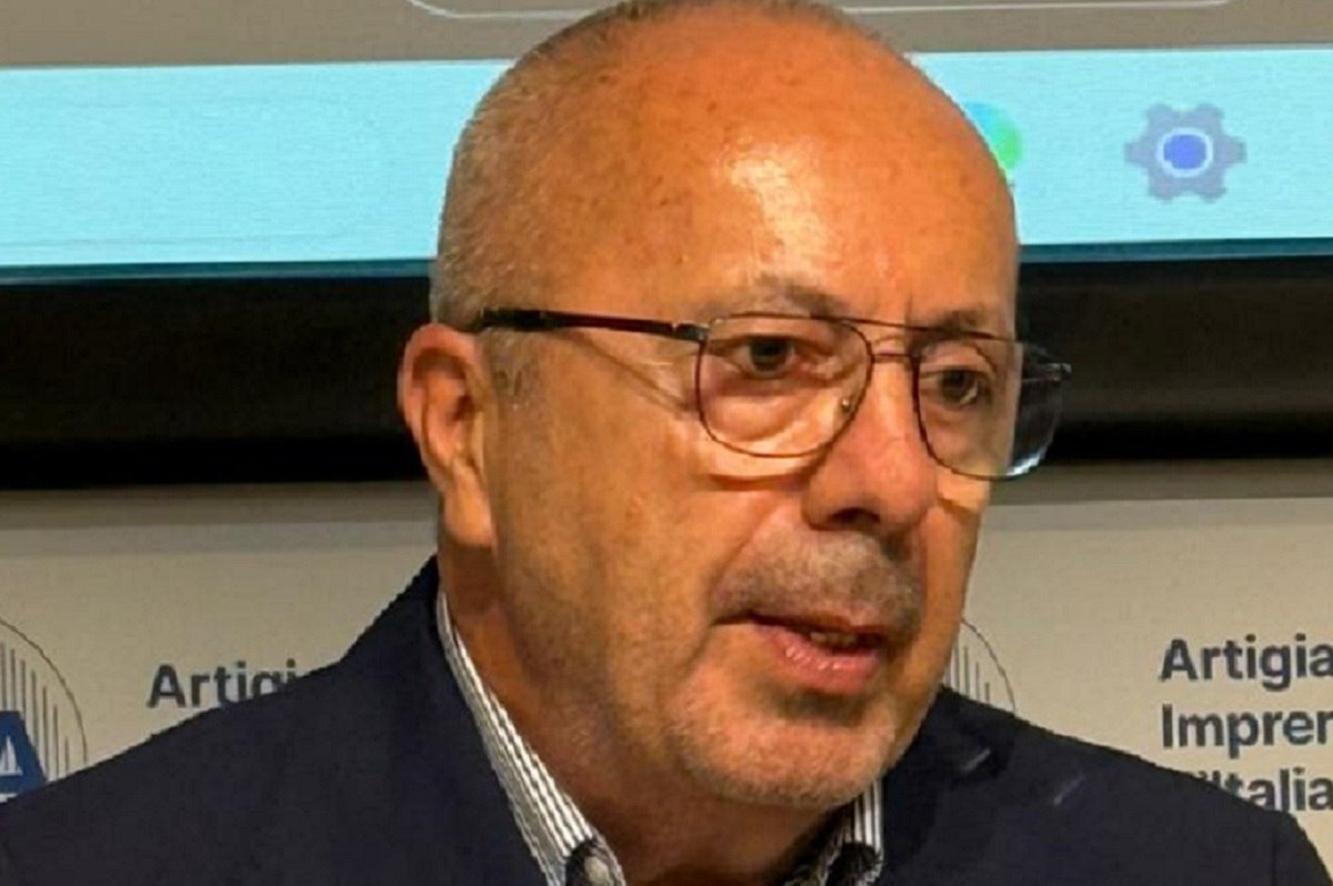 Alberto Amoroso nuovo presidente frantoiani AIFO. L'Associazione Italiana Frantoiani Oleari ha rinnovato i vertici e eletto il nuovo CdA.