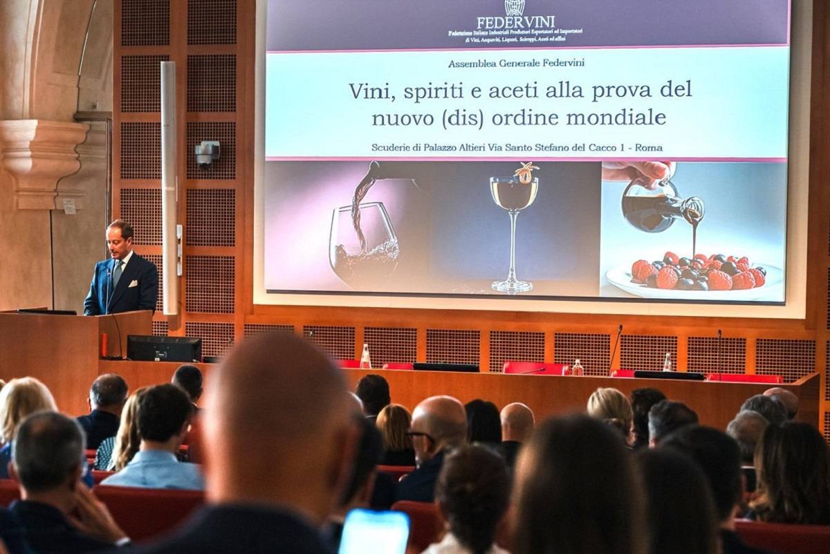 Export USA -38,9% e nuove rotte commerciali. Federvini: "vino italiano tiene, ma serve diversificare"